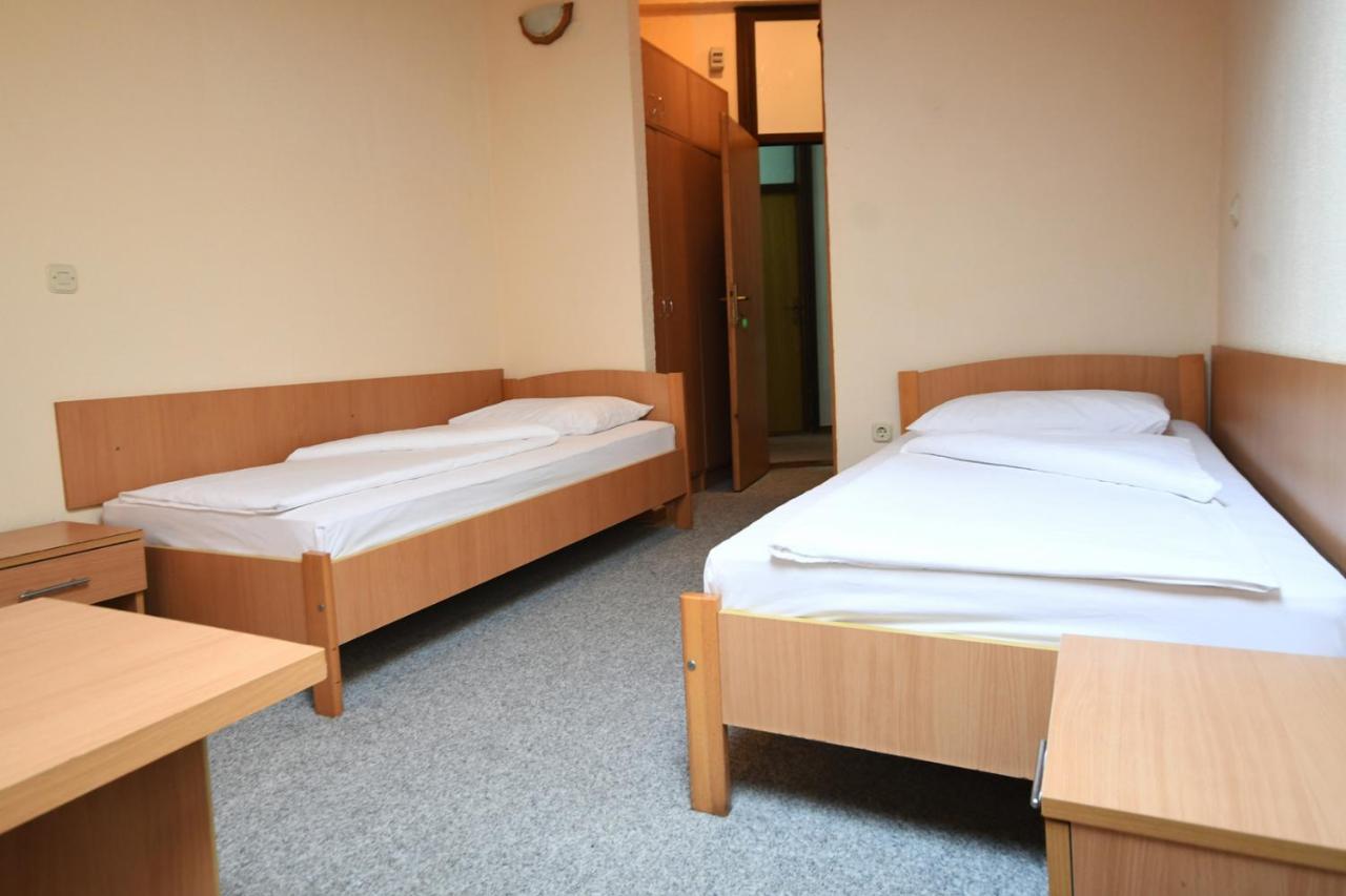 Hotel Mladost Tjentiste Esterno foto