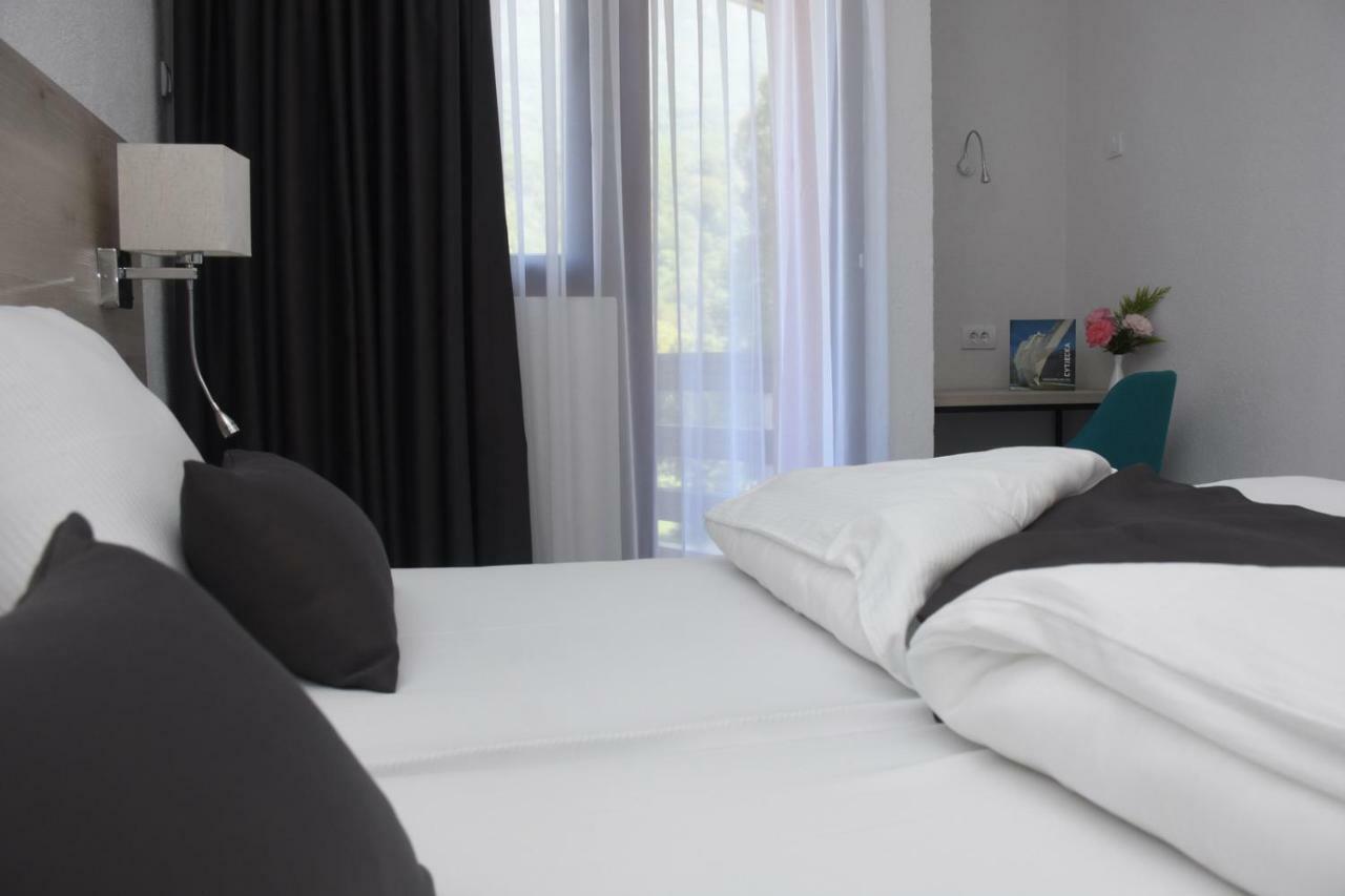 Hotel Mladost Tjentiste Esterno foto