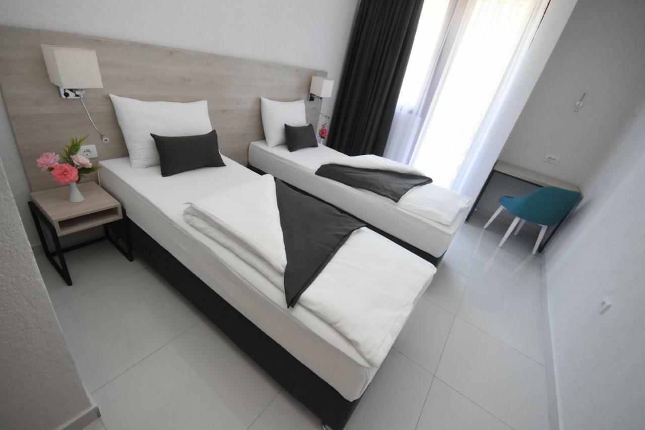 Hotel Mladost Tjentiste Esterno foto